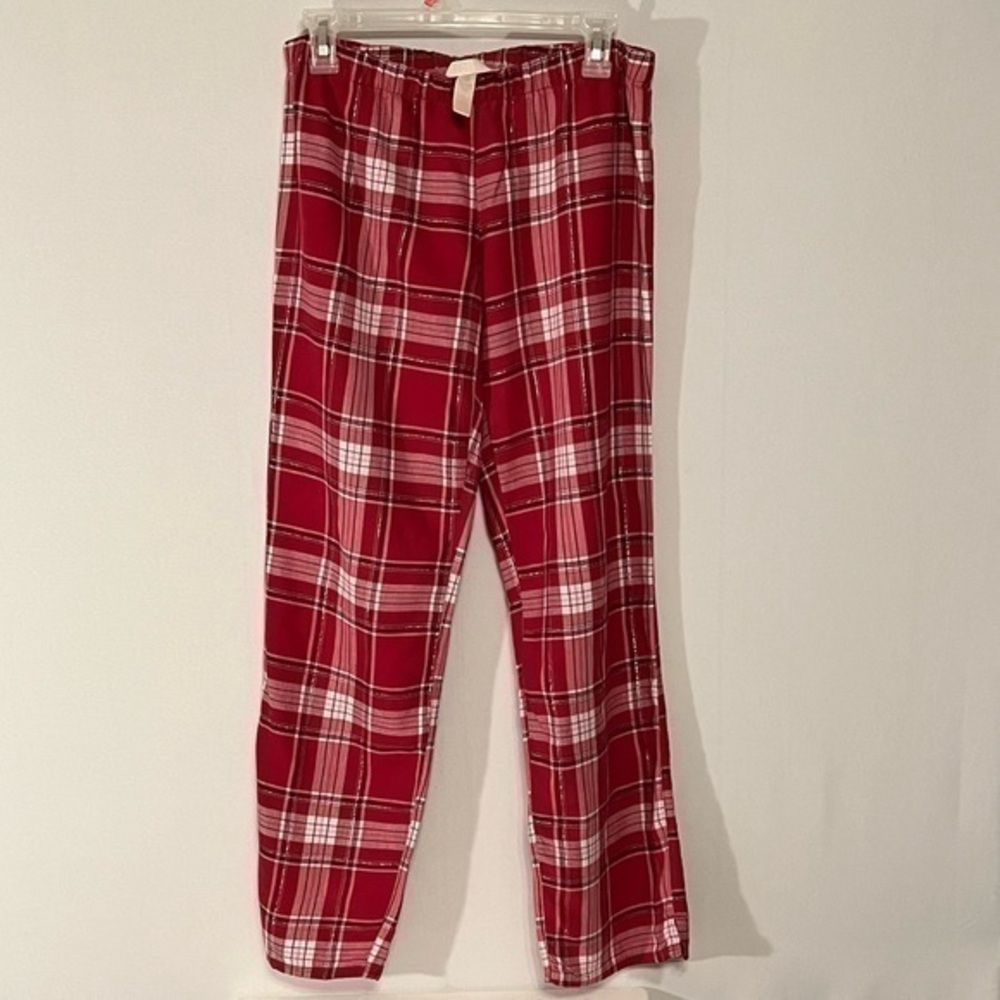 Aero, woman’s flannel PJ bottoms, size M